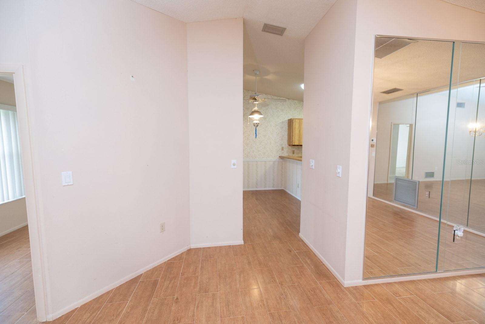 OAKHURST PH III - Residential