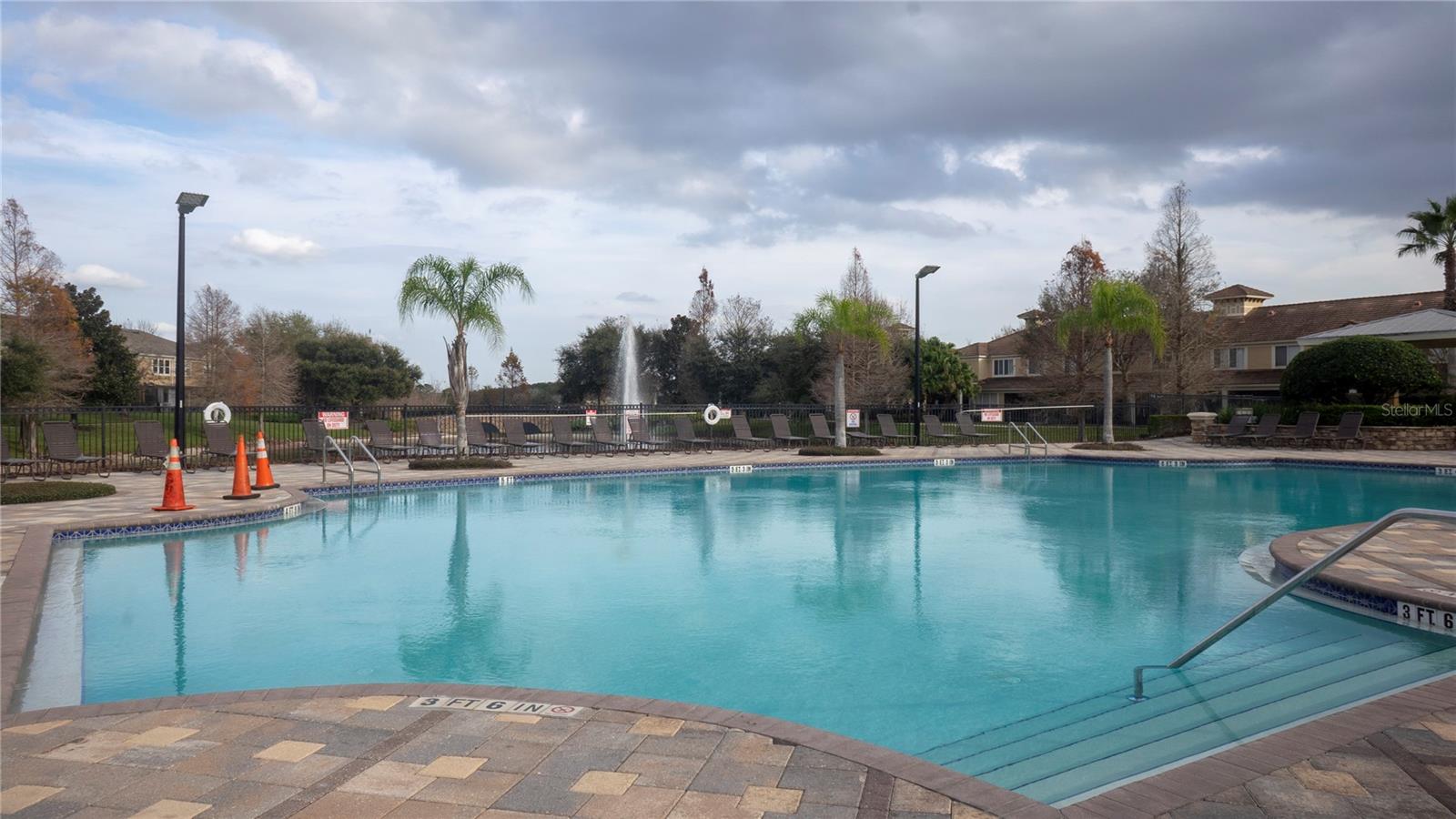VENTURA/STONEBRIDGE COMMONS PH - Residential