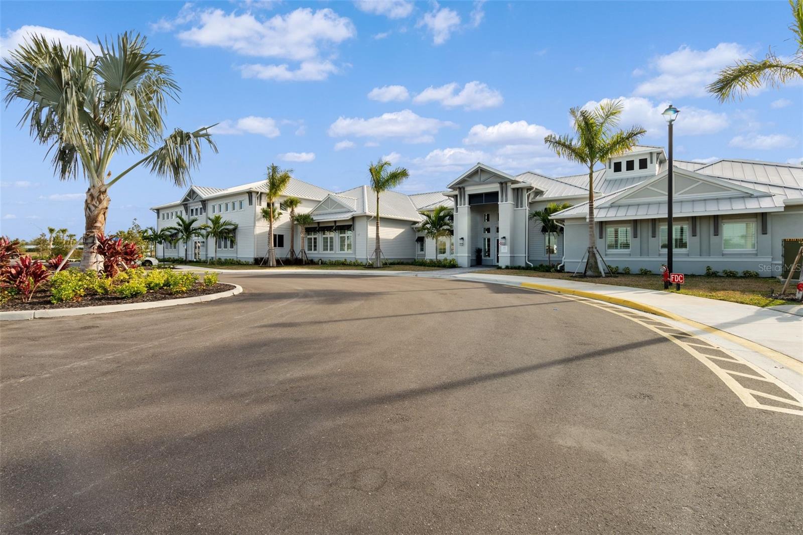 LORRAINE LAKES - Residential