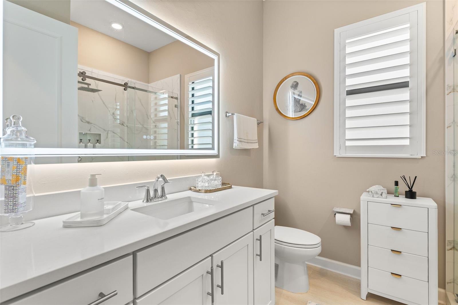 LORRAINE LAKES - Residential