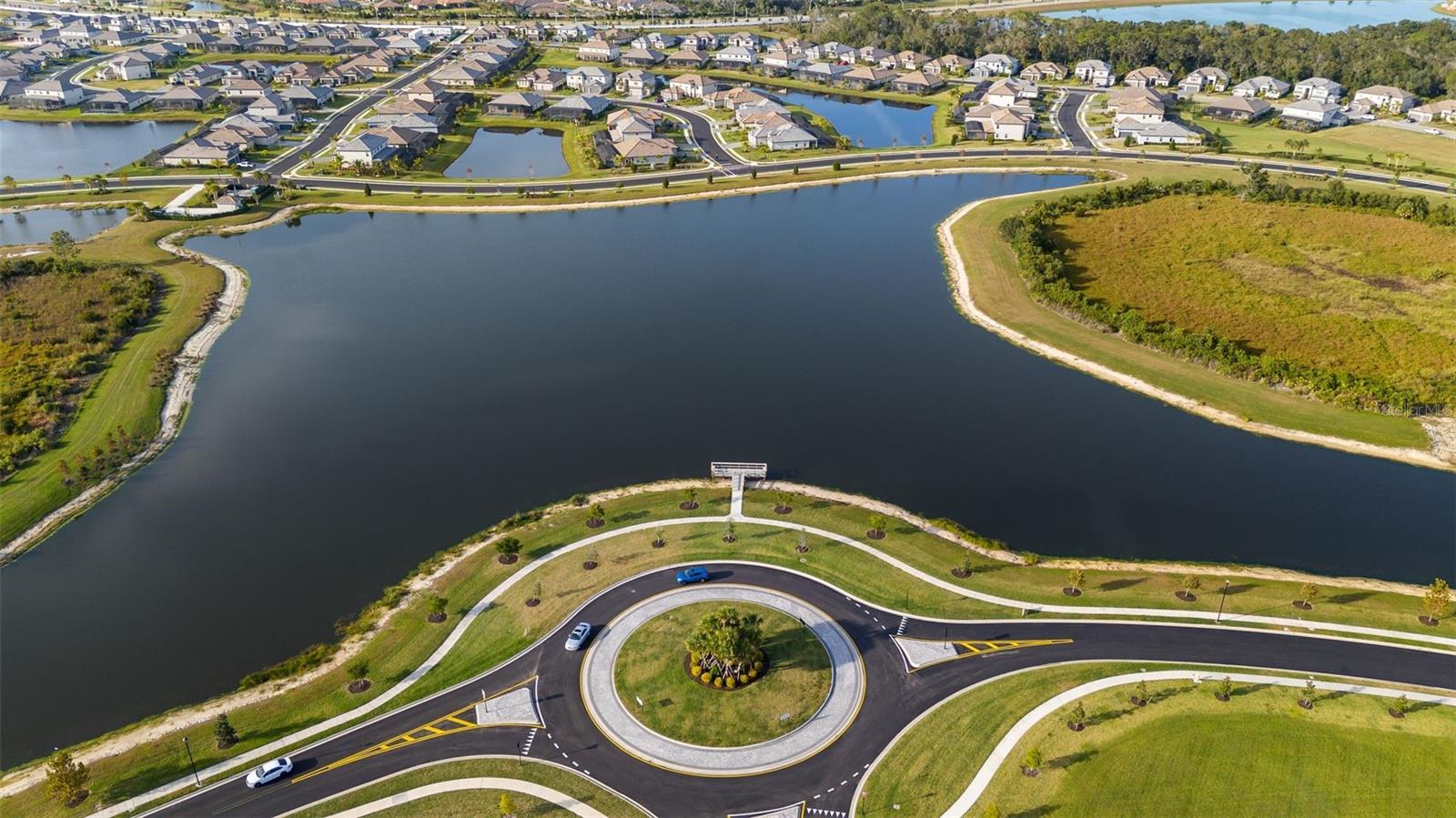 LORRAINE LAKES - Residential