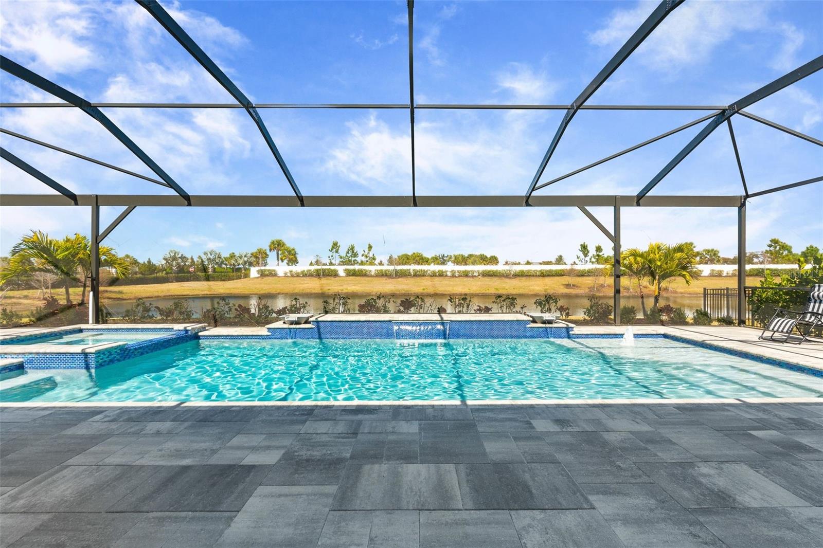 LORRAINE LAKES - Residential