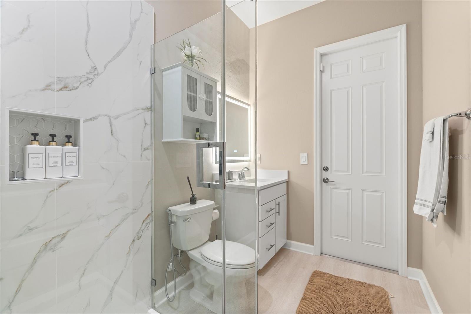 LORRAINE LAKES - Residential