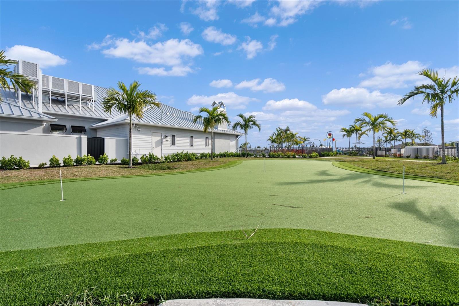 LORRAINE LAKES - Residential