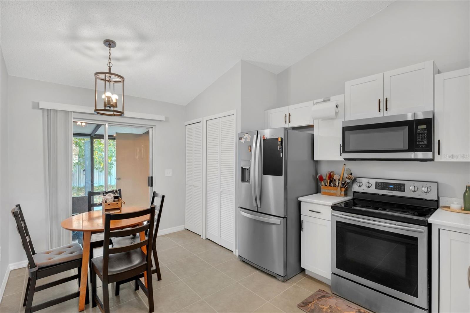 CANDLEWYCK VILLAGE - Residential