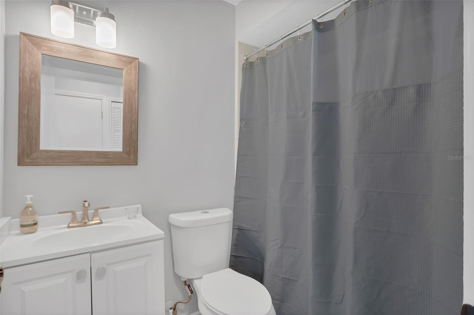 CANDLEWYCK VILLAGE - Residential