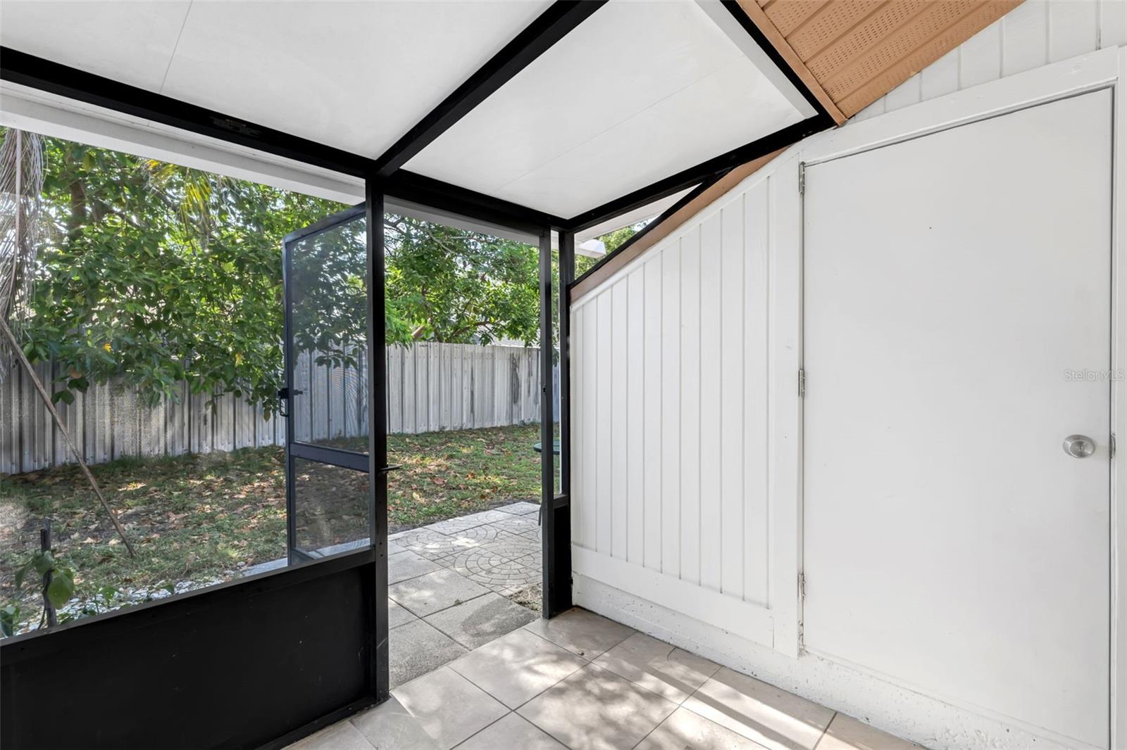 CANDLEWYCK VILLAGE - Residential