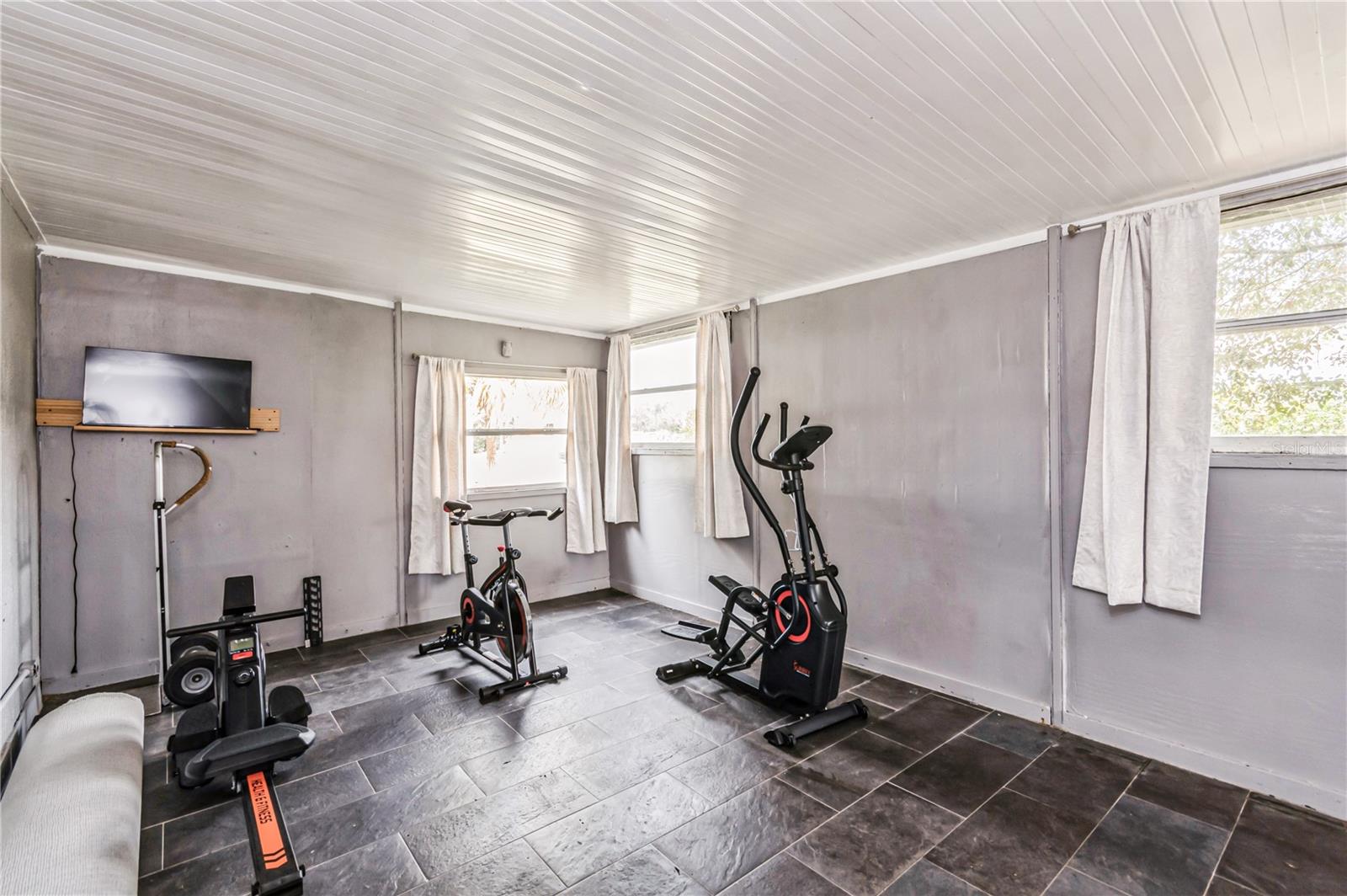 CAPE ORLANDO ESTATES - Residential