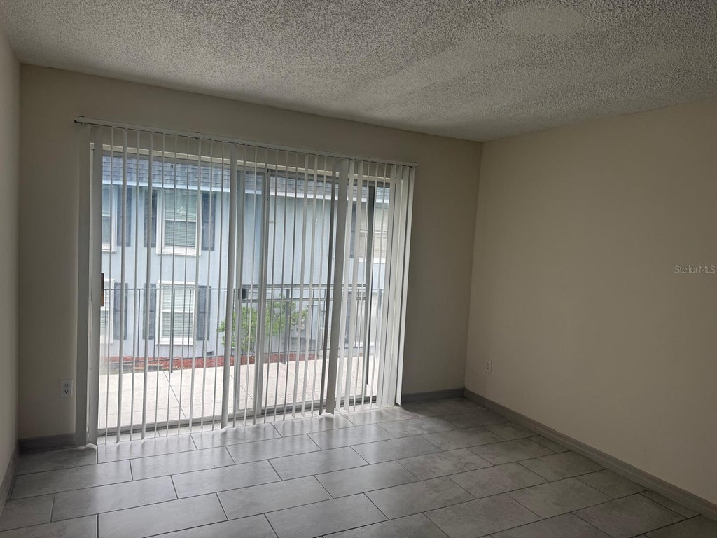 Photo of 941 W Oak Ridge Road #D, Orlando, FL 32809 (MLS # S5159296)
