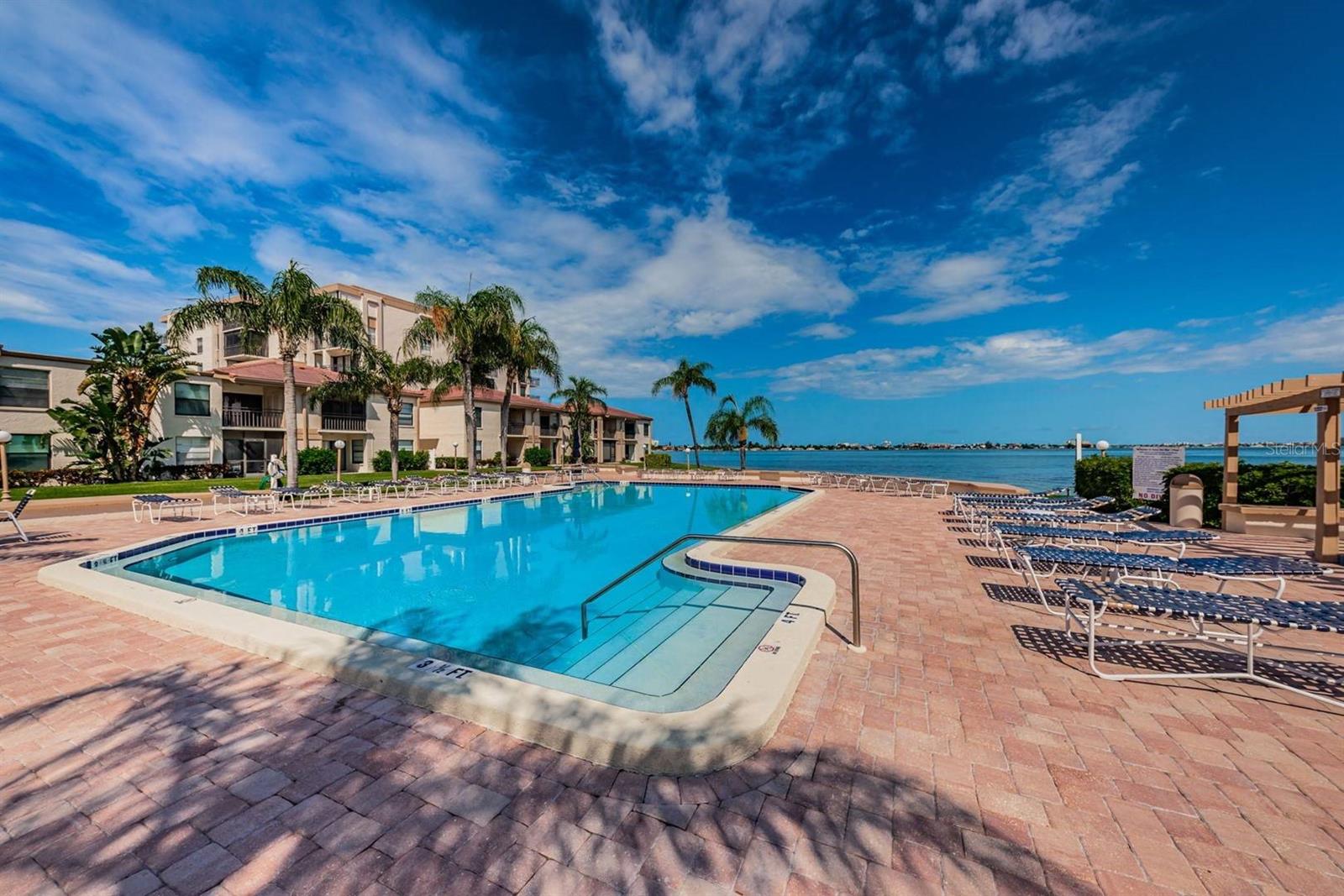 CASA DEL MAR CONDO - Residential