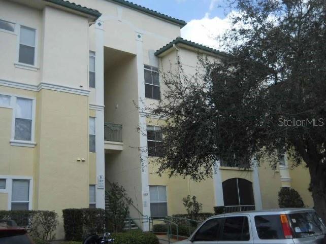 8817 Durns Ct, #303 Kissimmee Fl 34747. available September 7th 2025 2 bedroom 2 bathroom unfurnished Condo. Welcome to Legacy Dunes UNFURNISHED 2 bedroom, 2 bath condo includes washer and dryer, Wi-Fi trash collection and water! 4 miles from Disney, the community offers 2 resort styled pools, one heated, fitness center, clubhouse, basketballs and volleyball court , tennis court, car wash and playground. Conveniently located near major highways and shopping. Private screen patio with storage and no neighbors above you! Reserve this beautiful unit before it's too late. Water and community wide wi fi included. No pets please. Legacy Dunes also has a NO SMOKING policy in the common areas and NO smoking in the condo please.