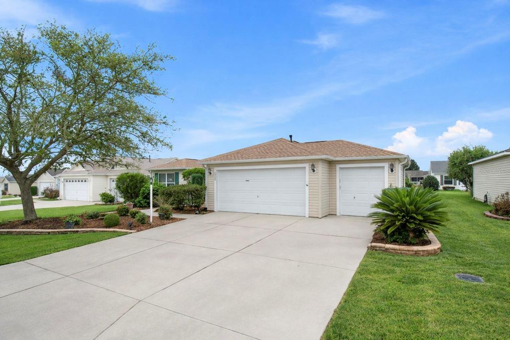 Photo of 2525 Five Forks Trail, The Villages, FL 32162 (MLS # O6390536)