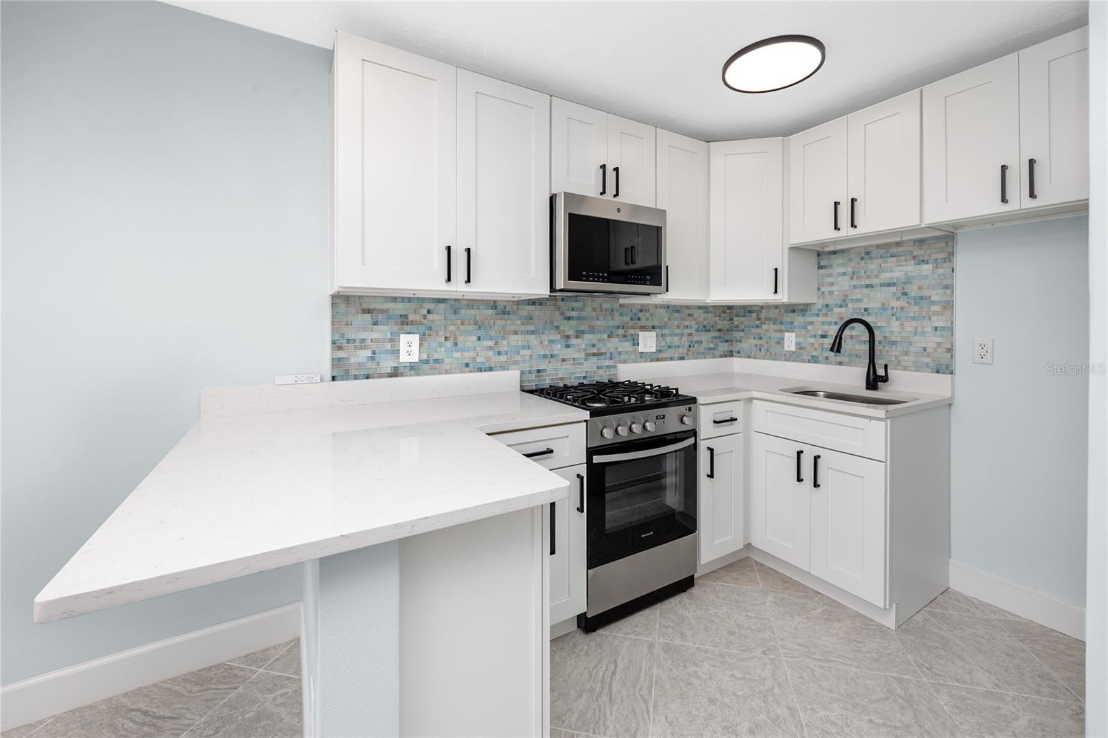 BAY ISLES CONDO - Residential