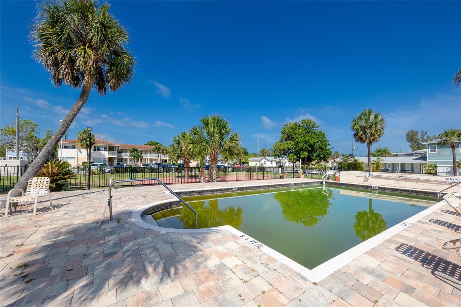 BAY ISLES CONDO - Residential
