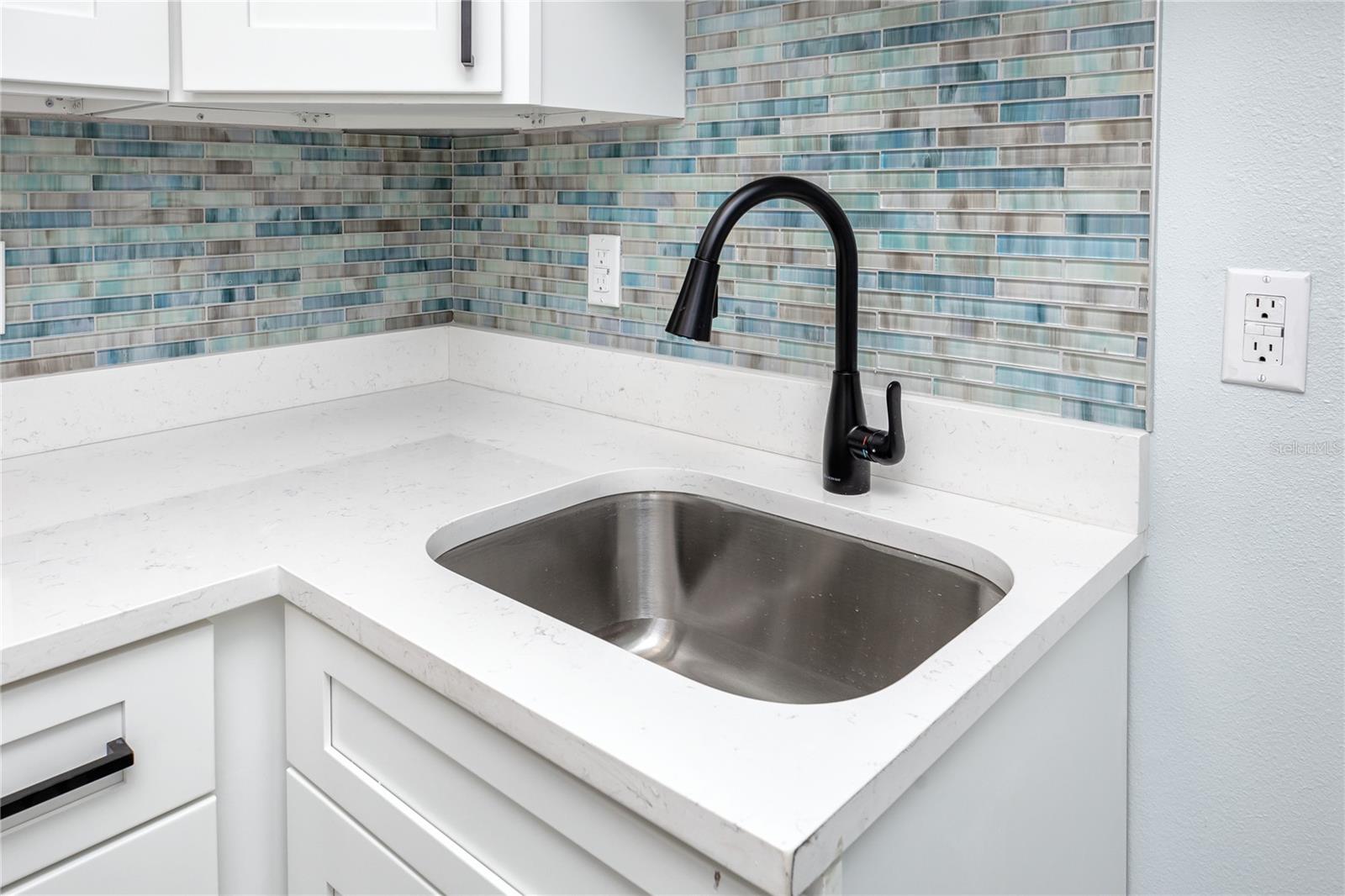 BAY ISLES CONDO - Residential