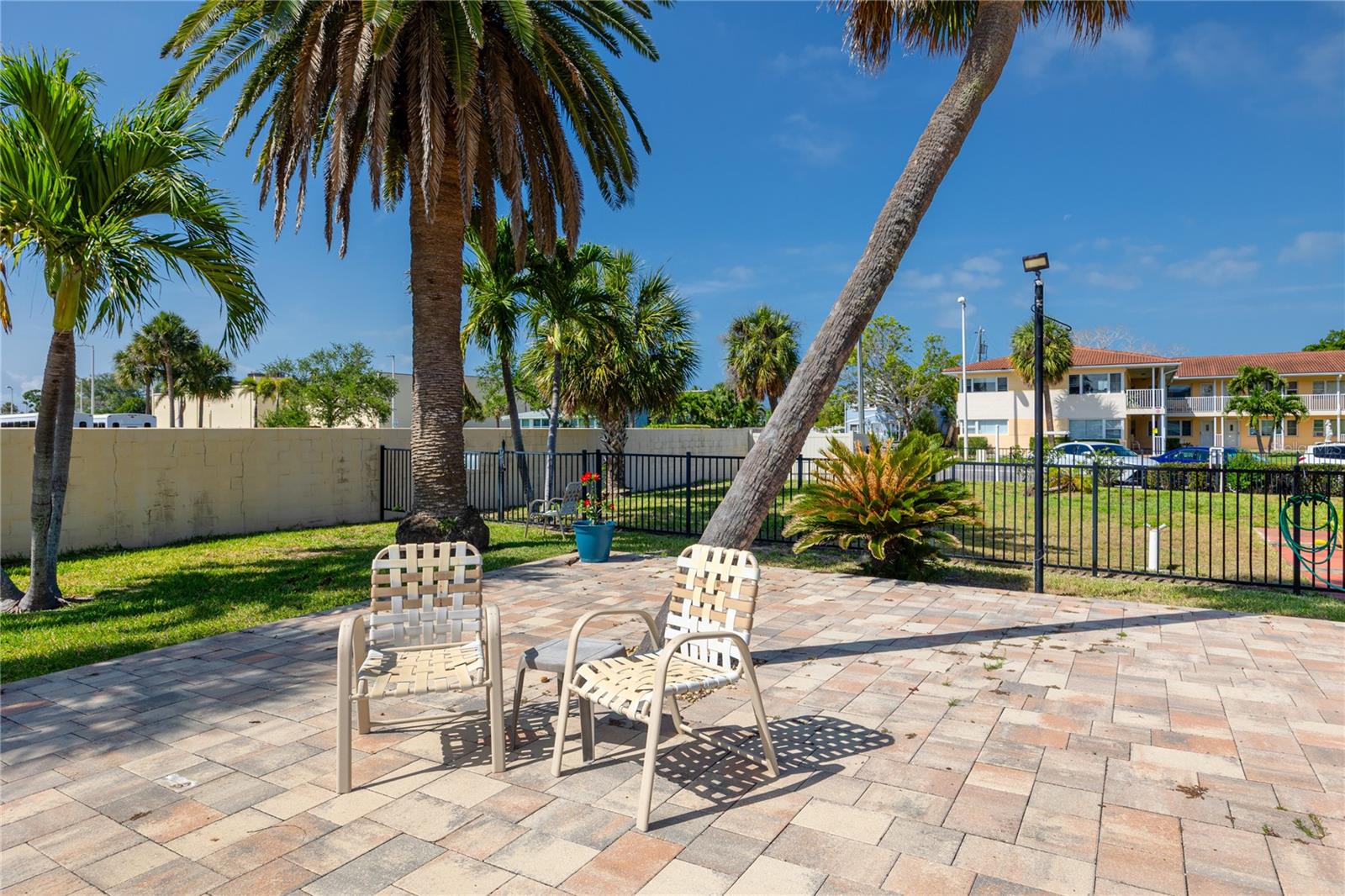 BAY ISLES CONDO - Residential