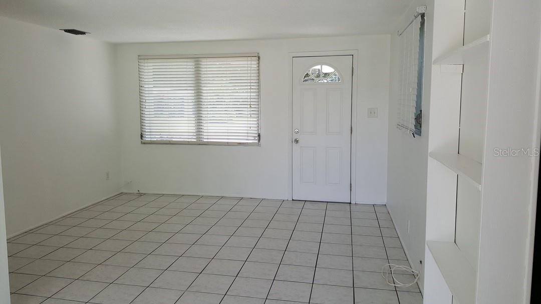 ORANGE LAKE VILLAGE - Residential Lease