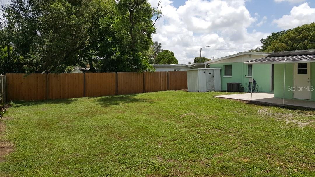 ORANGE LAKE VILLAGE - Residential Lease