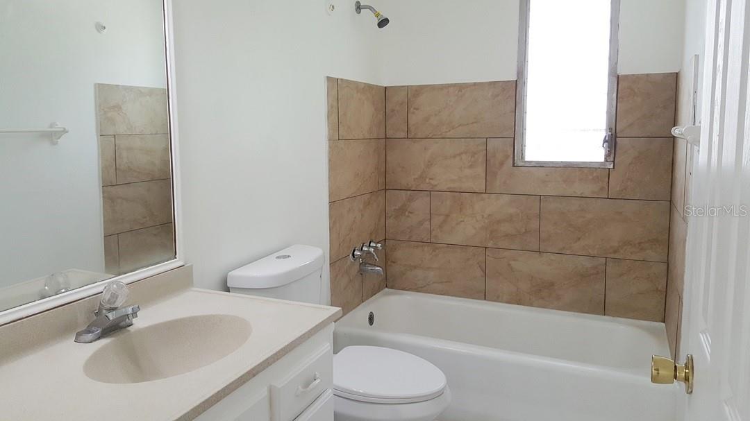 ORANGE LAKE VILLAGE - Residential Lease