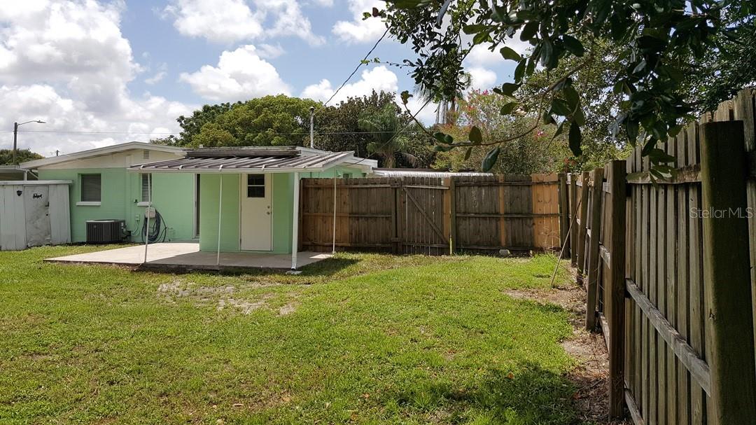 ORANGE LAKE VILLAGE - Residential Lease