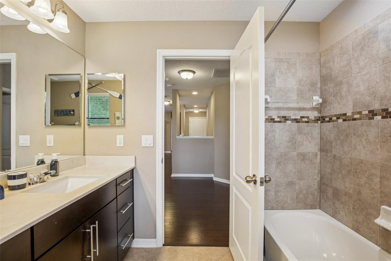 KINGSWAY ROAD SUB - Residential