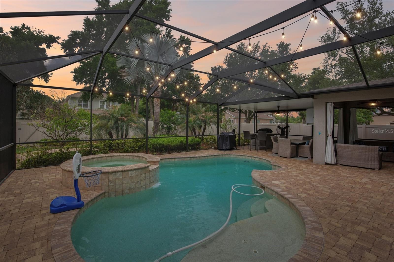 KINGSWAY ROAD SUB - Residential