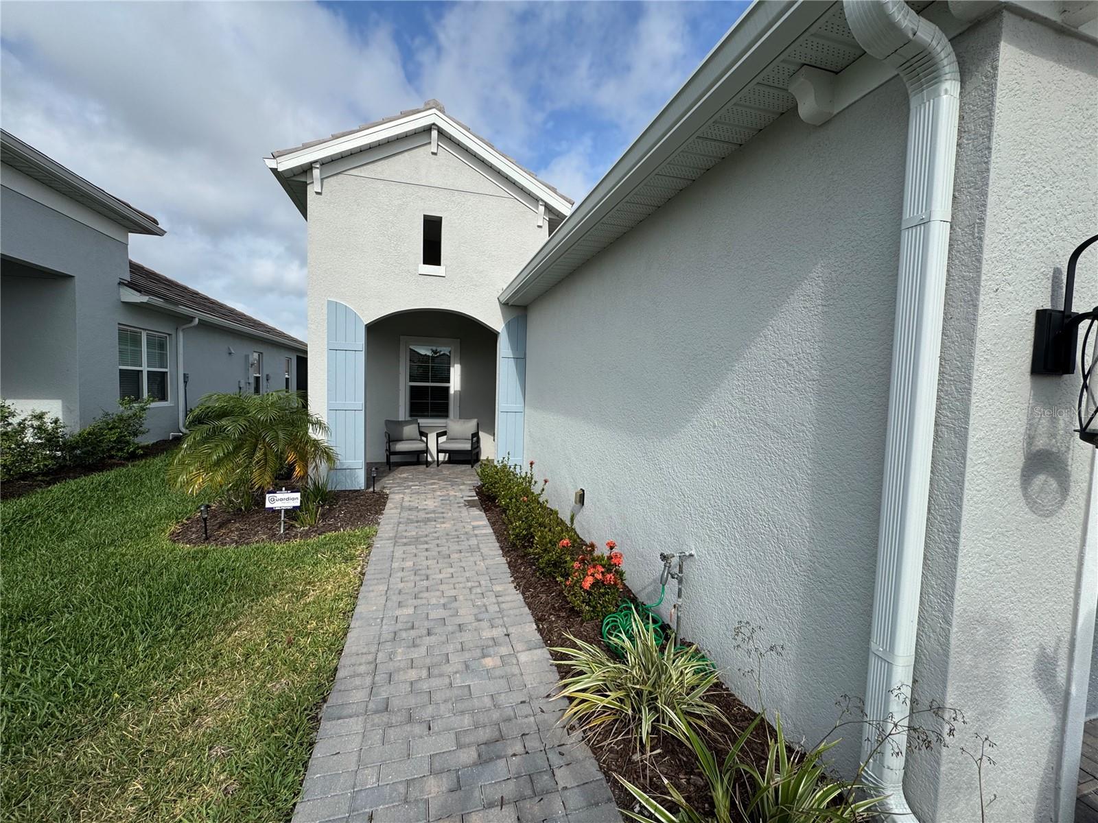 WYSTERIA-WELLEN PARK VILLAGE F-4 REP - Residential Lease