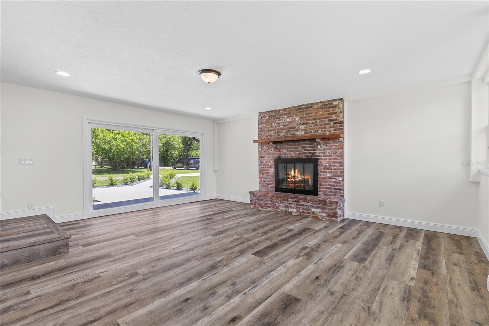 HOME ACRES UNIT 01 - Residential