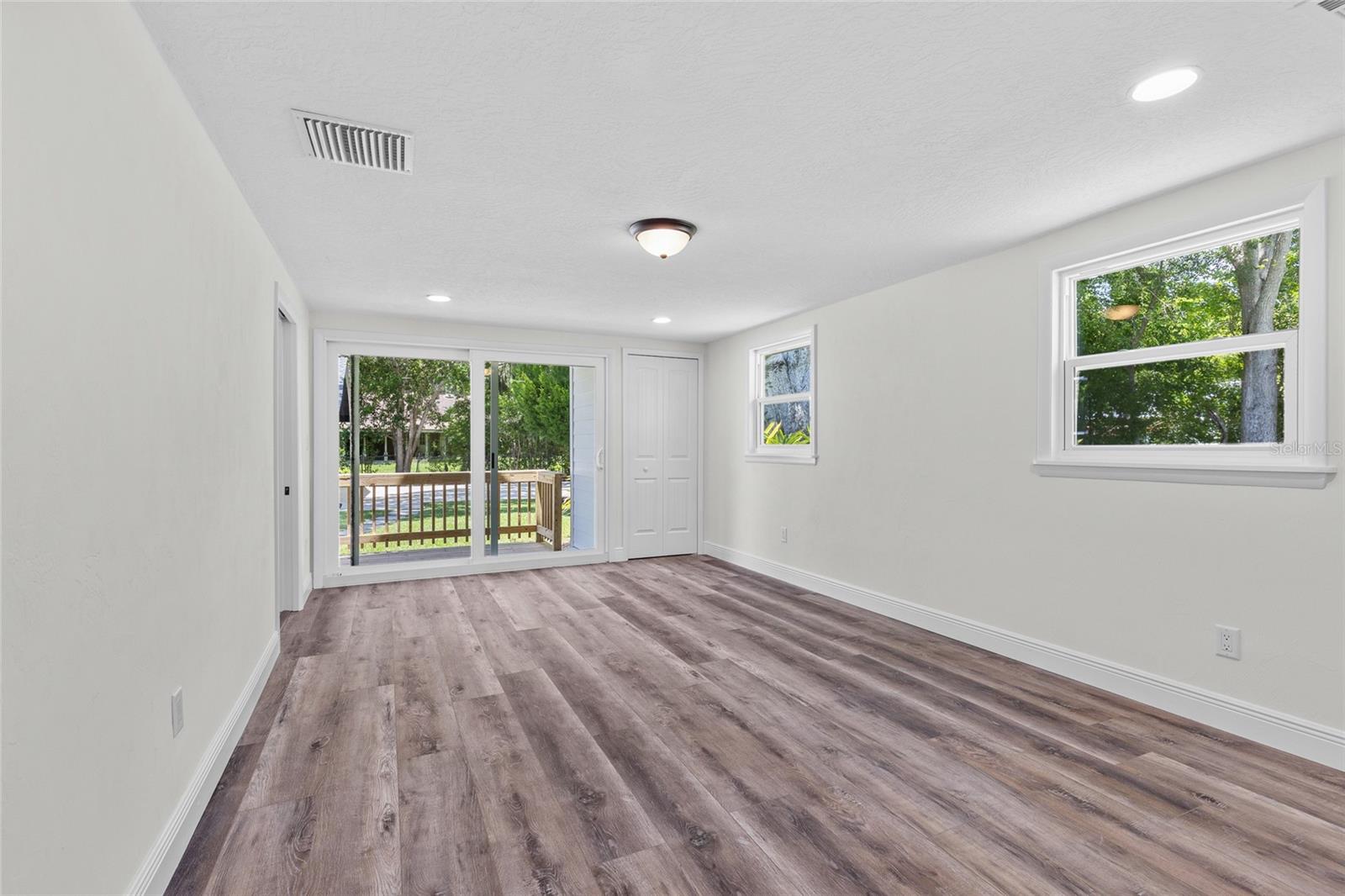 HOME ACRES UNIT 01 - Residential