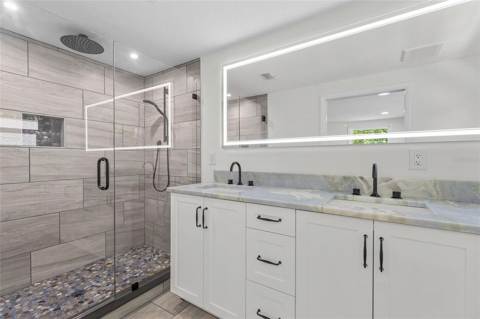 HOME ACRES UNIT 01 - Residential