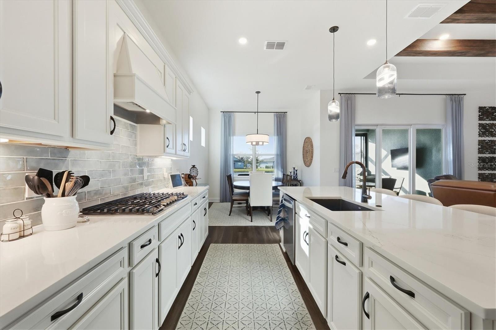 DEL WEBB AT BAYVIEW PH III - Residential