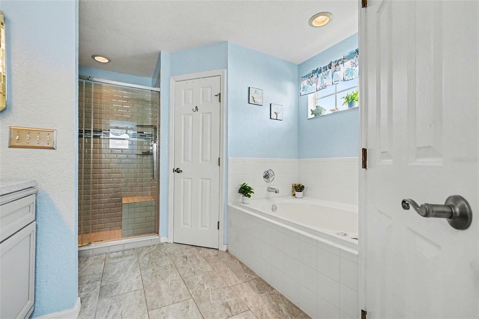 HIGHLAND SQUARE PH 02 - Residential