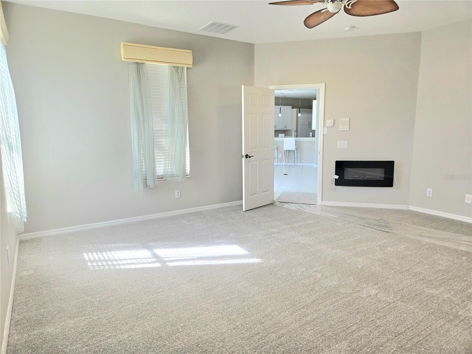 LAKERIDGE FALLS PH 1B - Residential