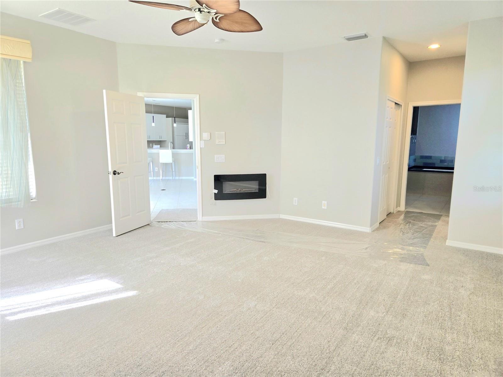 LAKERIDGE FALLS PH 1B - Residential