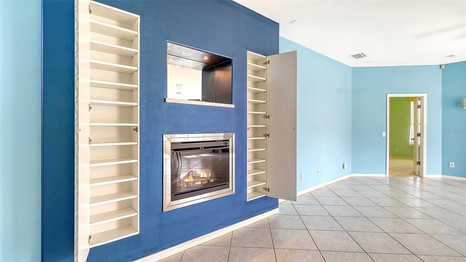 LAKERIDGE FALLS PH 1B - Residential