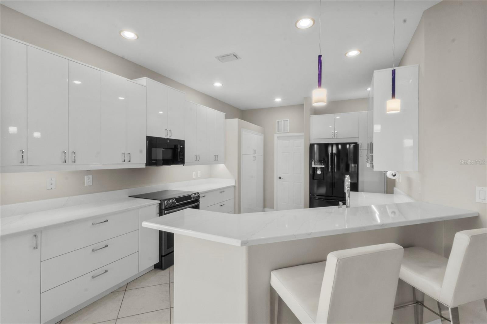 LAKERIDGE FALLS PH 1B - Residential