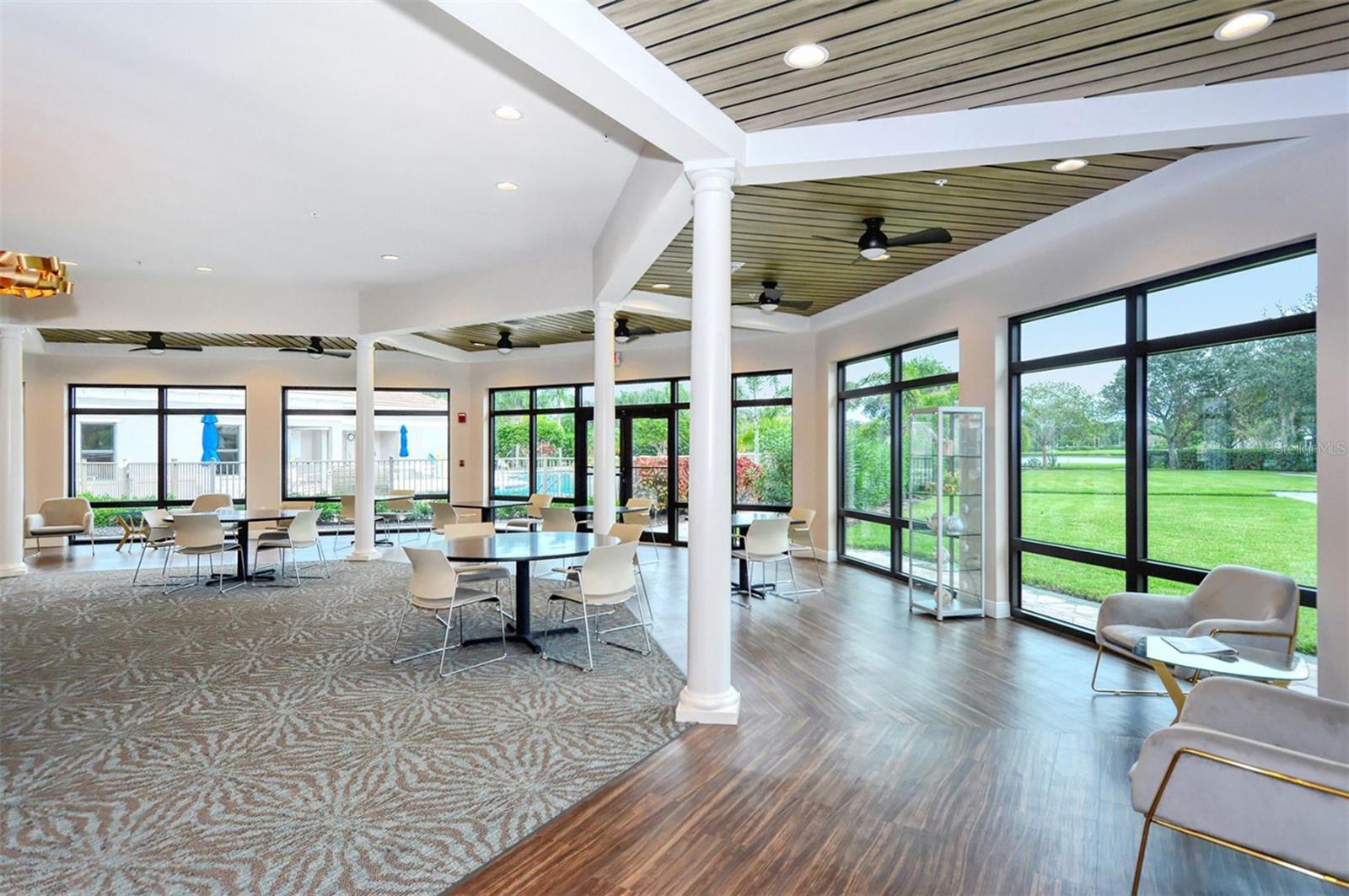 LAKERIDGE FALLS PH 1B - Residential