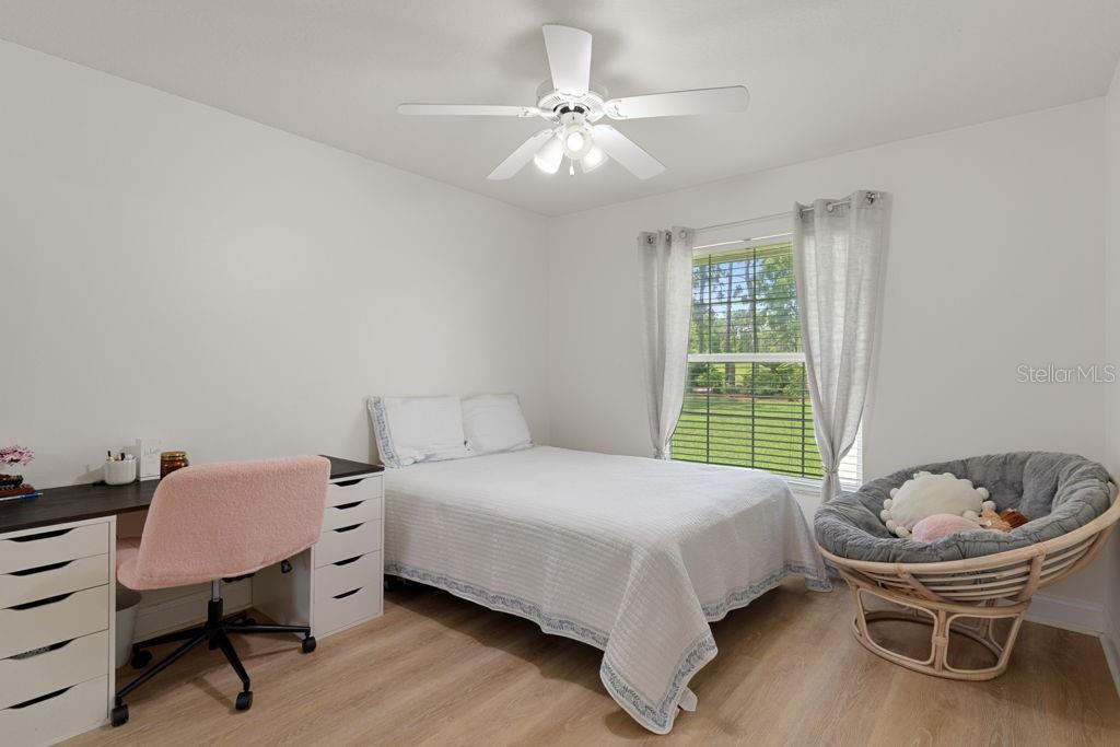 LAKE DIAMOND GOLF - Residential