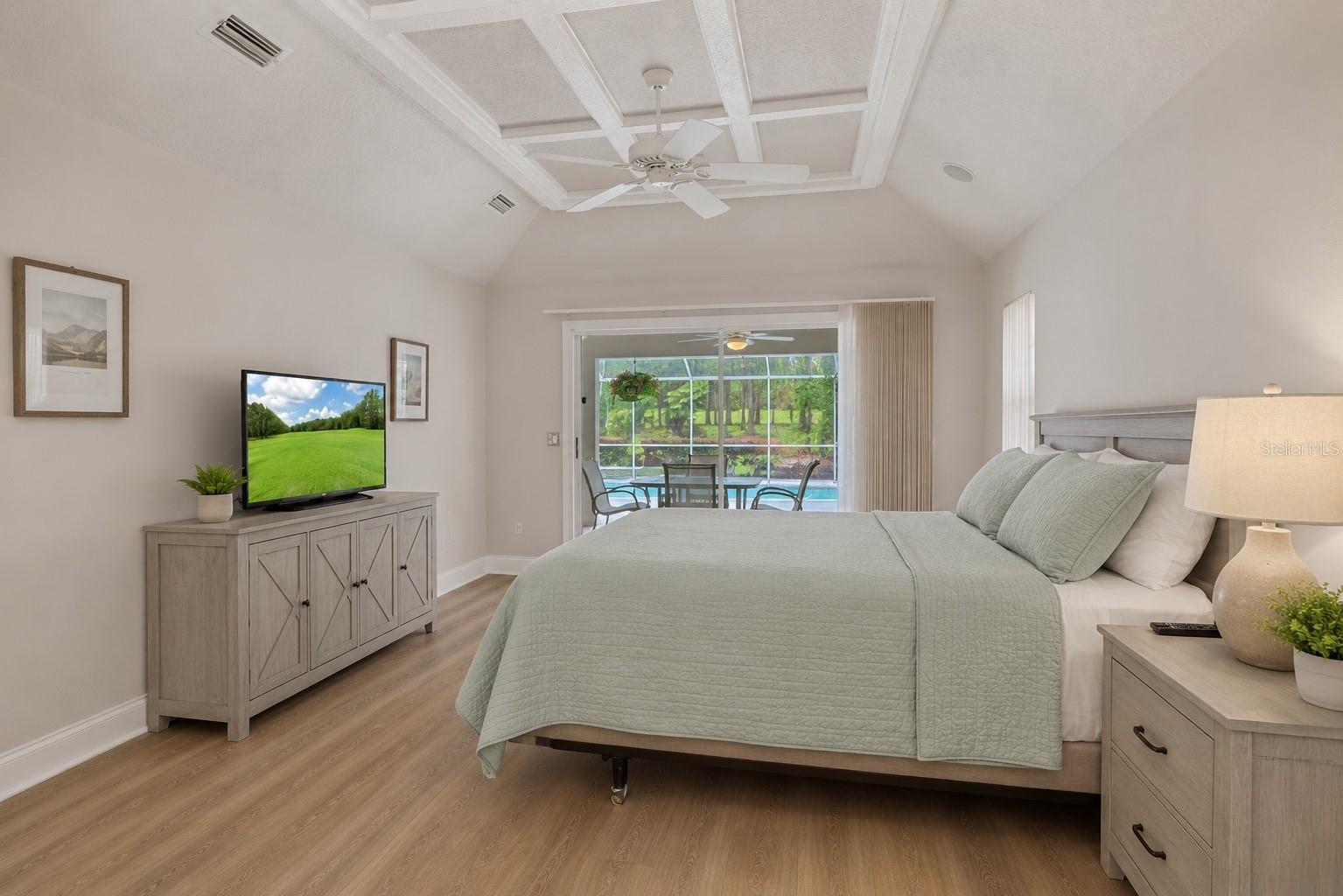 LAKE DIAMOND GOLF - Residential