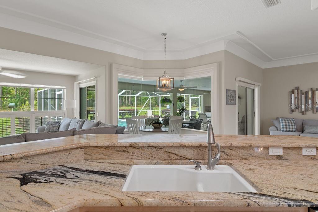 LAKE DIAMOND GOLF - Residential