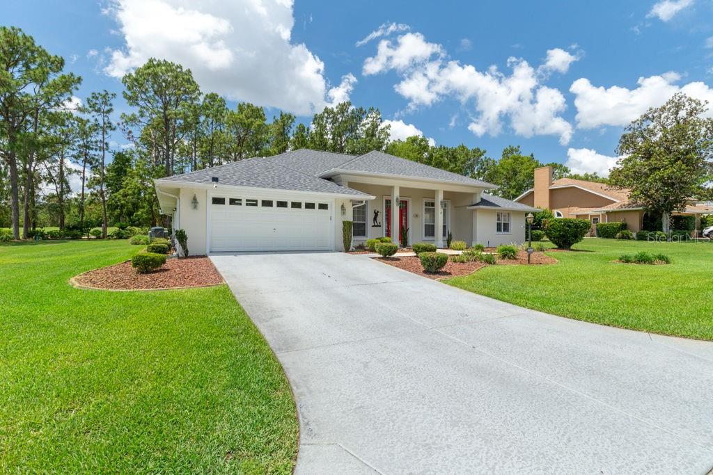 LAKE DIAMOND GOLF - Residential