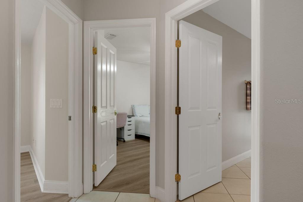 LAKE DIAMOND GOLF - Residential