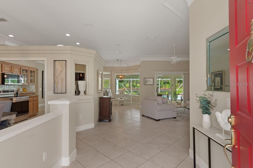 LAKE DIAMOND GOLF - Residential