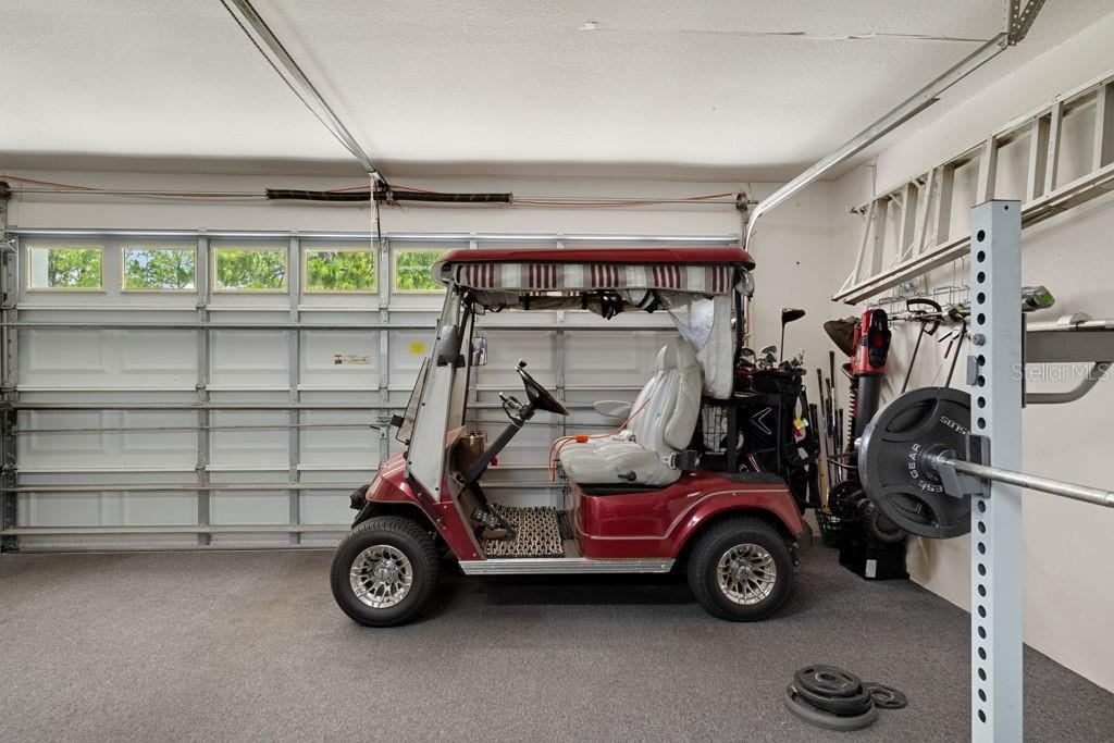 LAKE DIAMOND GOLF - Residential
