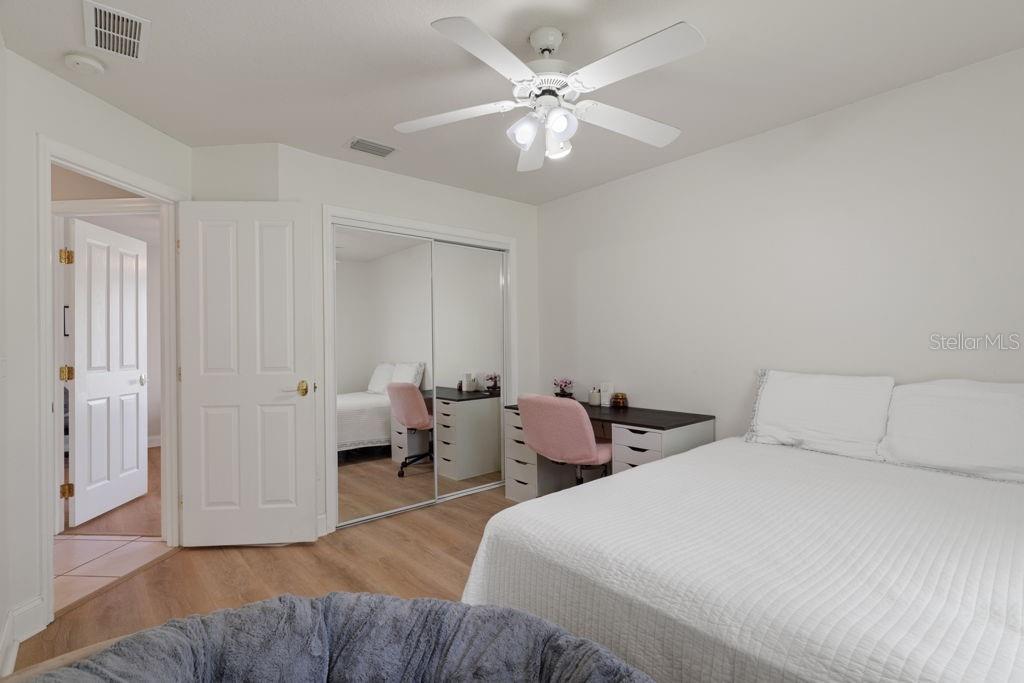 LAKE DIAMOND GOLF - Residential