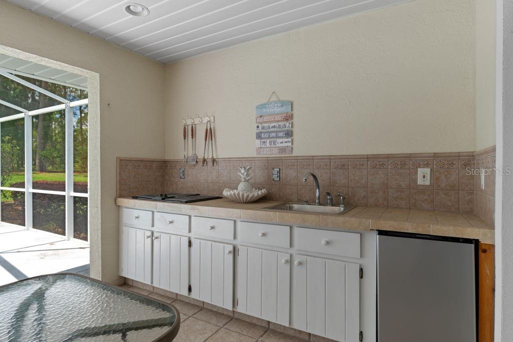 LAKE DIAMOND GOLF - Residential