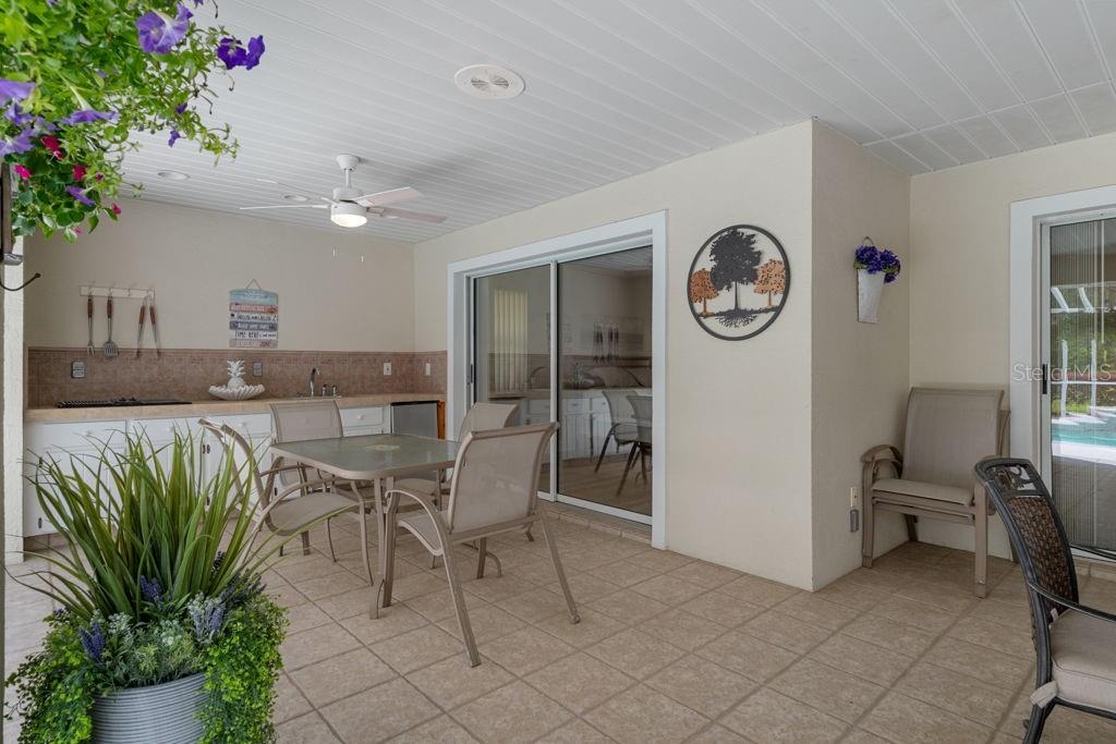 LAKE DIAMOND GOLF - Residential