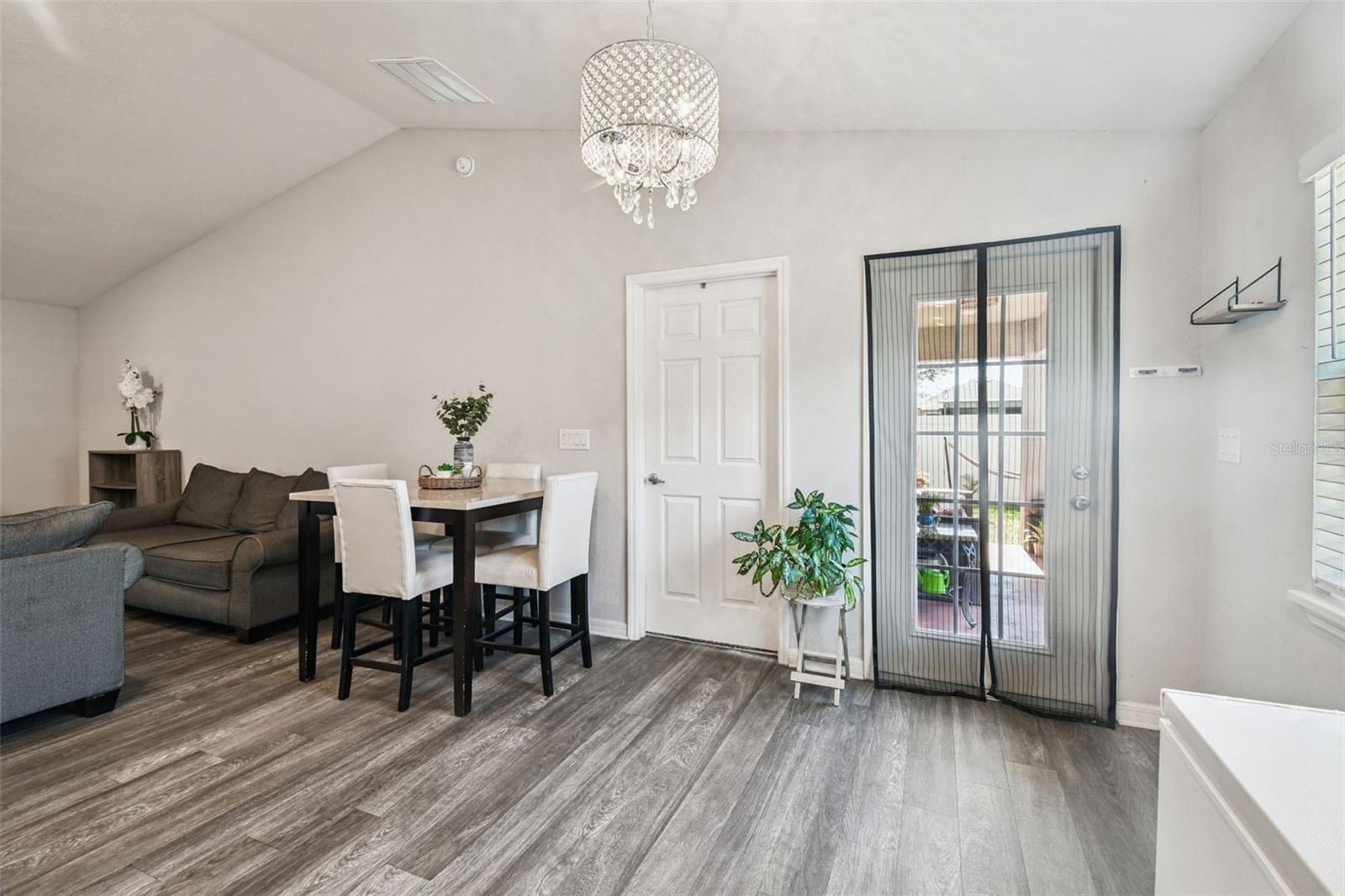 RIVER BEND WEST SUB - Residential