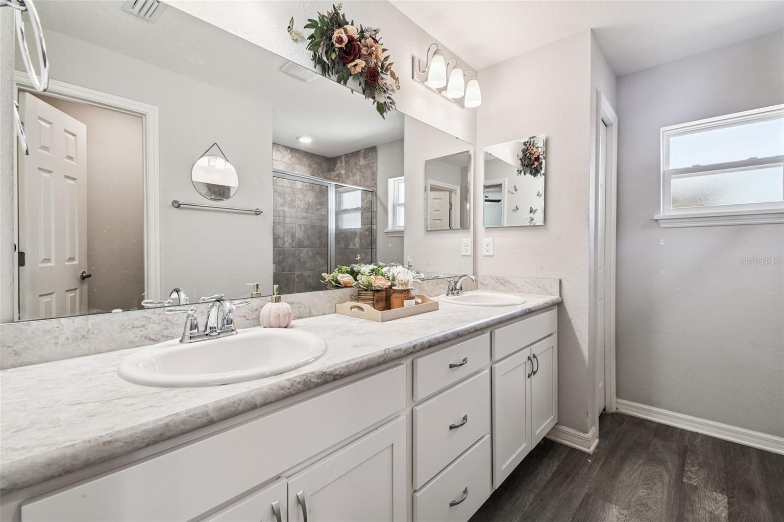 RIVER BEND WEST SUB - Residential