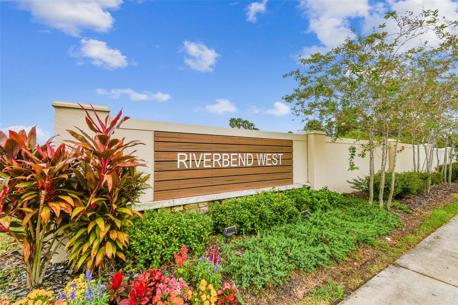 RIVER BEND WEST SUB - Residential